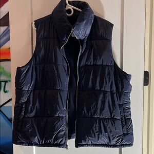 OLD Navy Puffer Vest